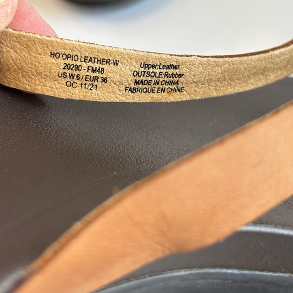 Olukai Ho'opio Flip Flops Women's 6/36 Brown Leather Thong Sandals Slip On Flats - Picture 12 of 15